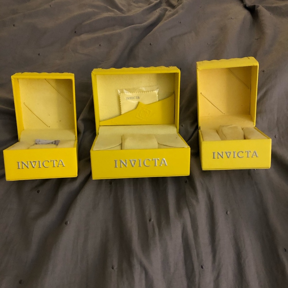 Invicta Watch Boxes - Picture 2 of 5